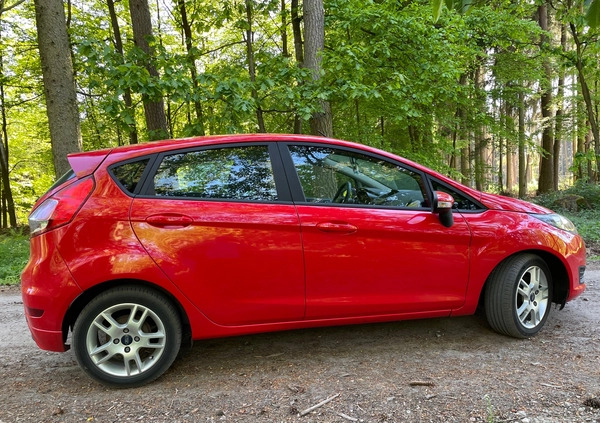 Ford Fiesta cena 26900 przebieg: 145500, rok produkcji 2014 z Radzyń Podlaski małe 46